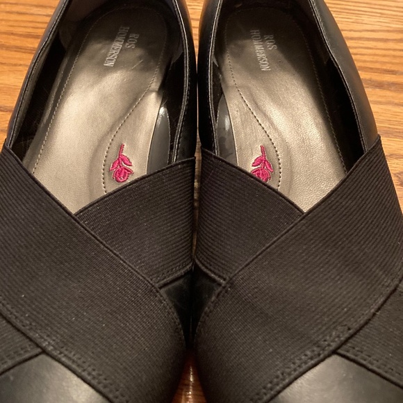 Shoes - Picture 4 of 4